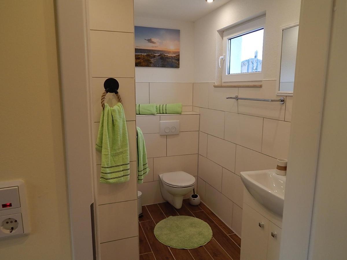 Theunis Ferienwohnung Karlshagen Bagian luar foto