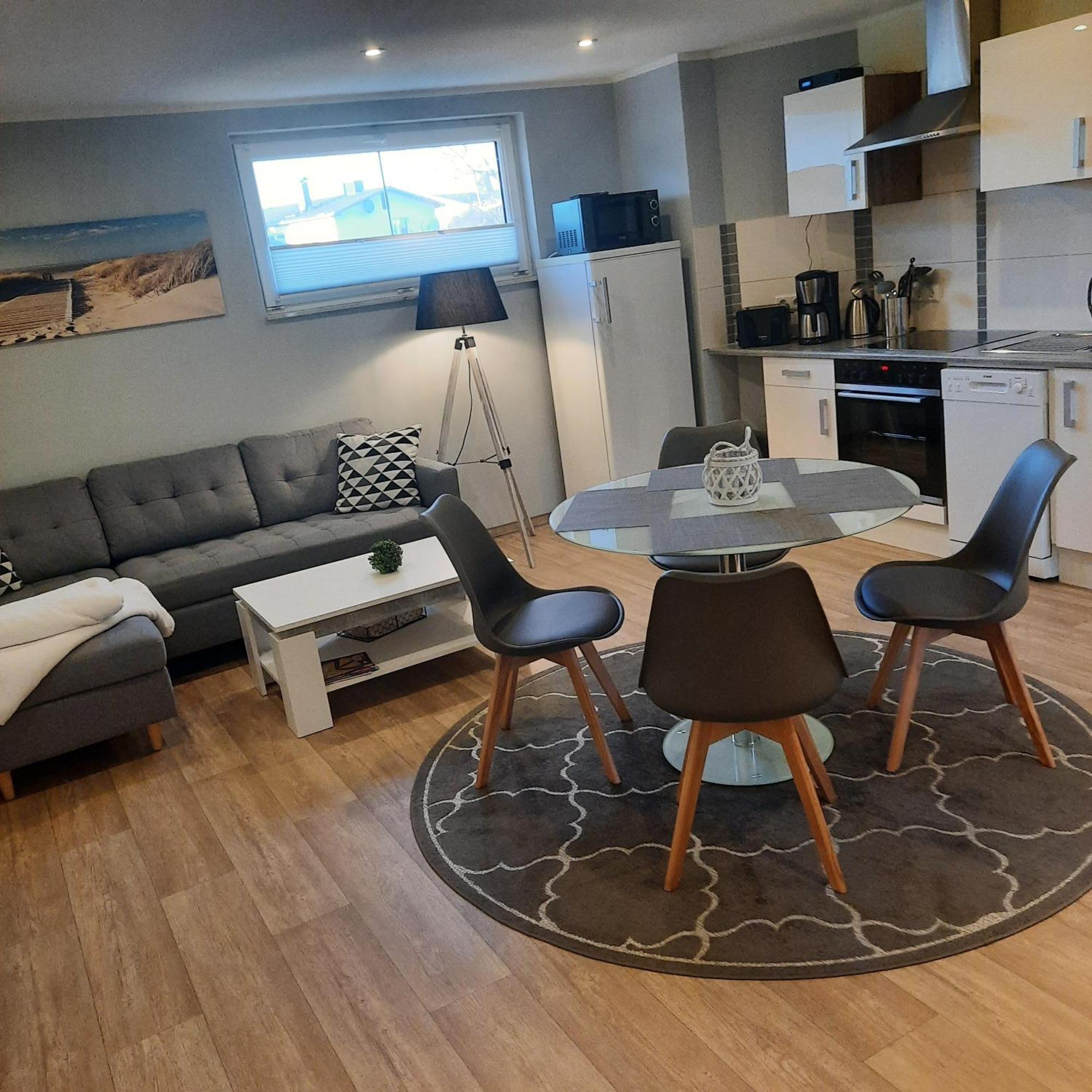 Theunis Ferienwohnung Karlshagen Bagian luar foto